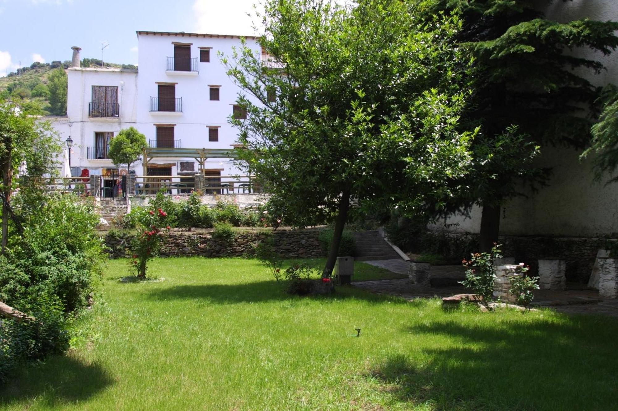 Hostal Rural Poqueira Capileira Exterior photo